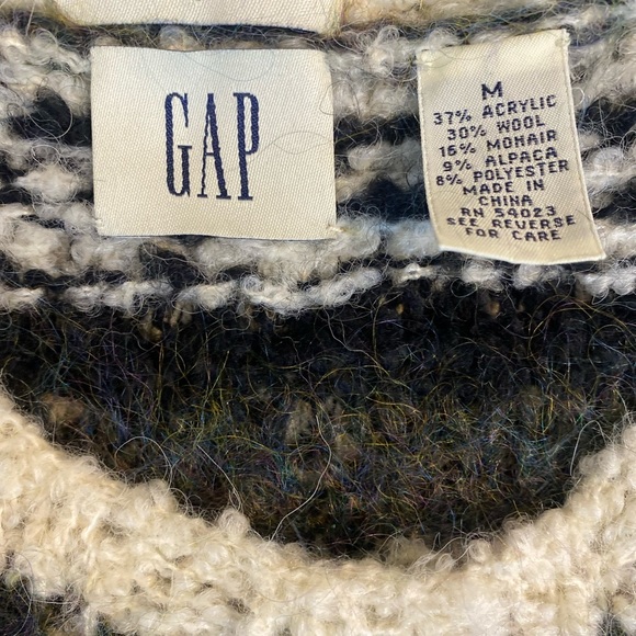 Vintage Gap Hand Knit Mohair Alpaca Blend Cozy Snowflake Fair Aisle Sweater M - Picture 6 of 10
